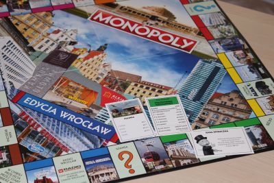 monopoly2a.jpg