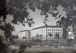 Monumental buildings of the Wrocław University of Technology at pl. Grunwaldzki (today D-1 and D-2), 1956. Archives of the Wroclaw University of Science and Technology