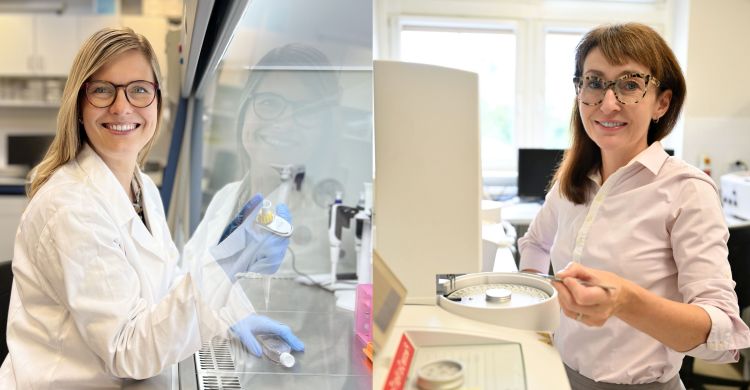Zdjęcie dwóch osób w laboratorium chemicznym patrząc się w stronę kamery i robiących doświadczenia