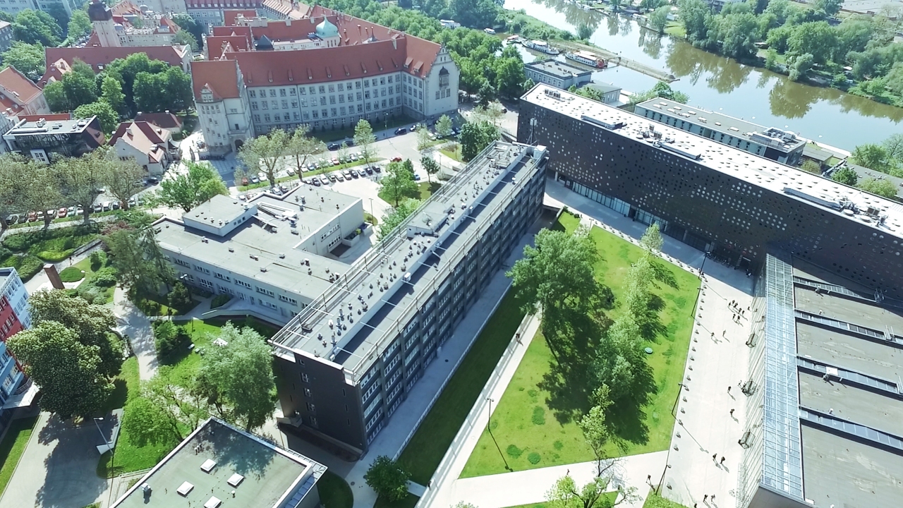 Widok na kampus z lotu ptaka
