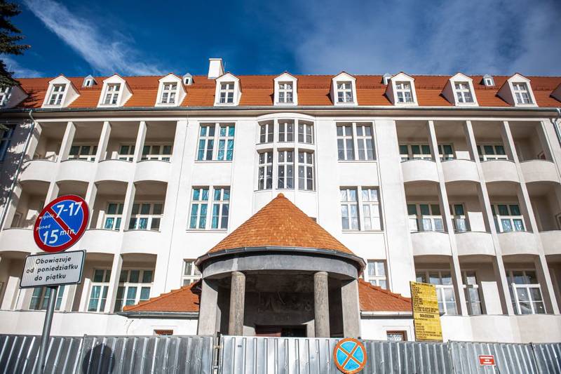 Dawny szpital przy ul. Hoene-Wrońskiego