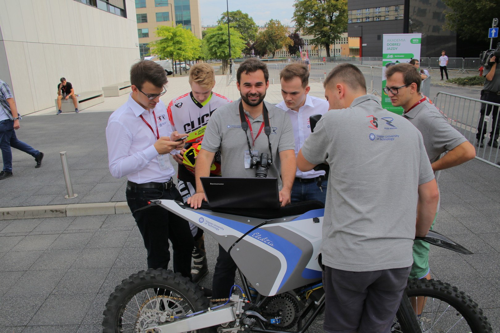 zawody_smartmoto_challenge_we_wroclawiu_4.jpg