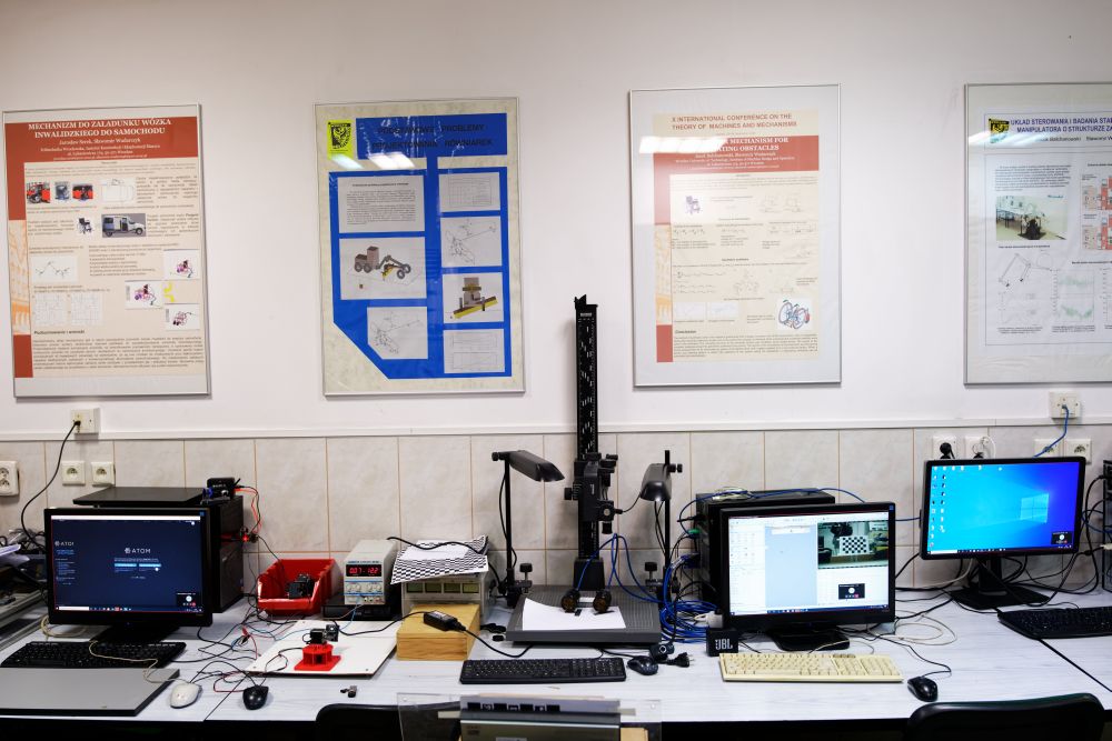 Laboratorium mechatroniki