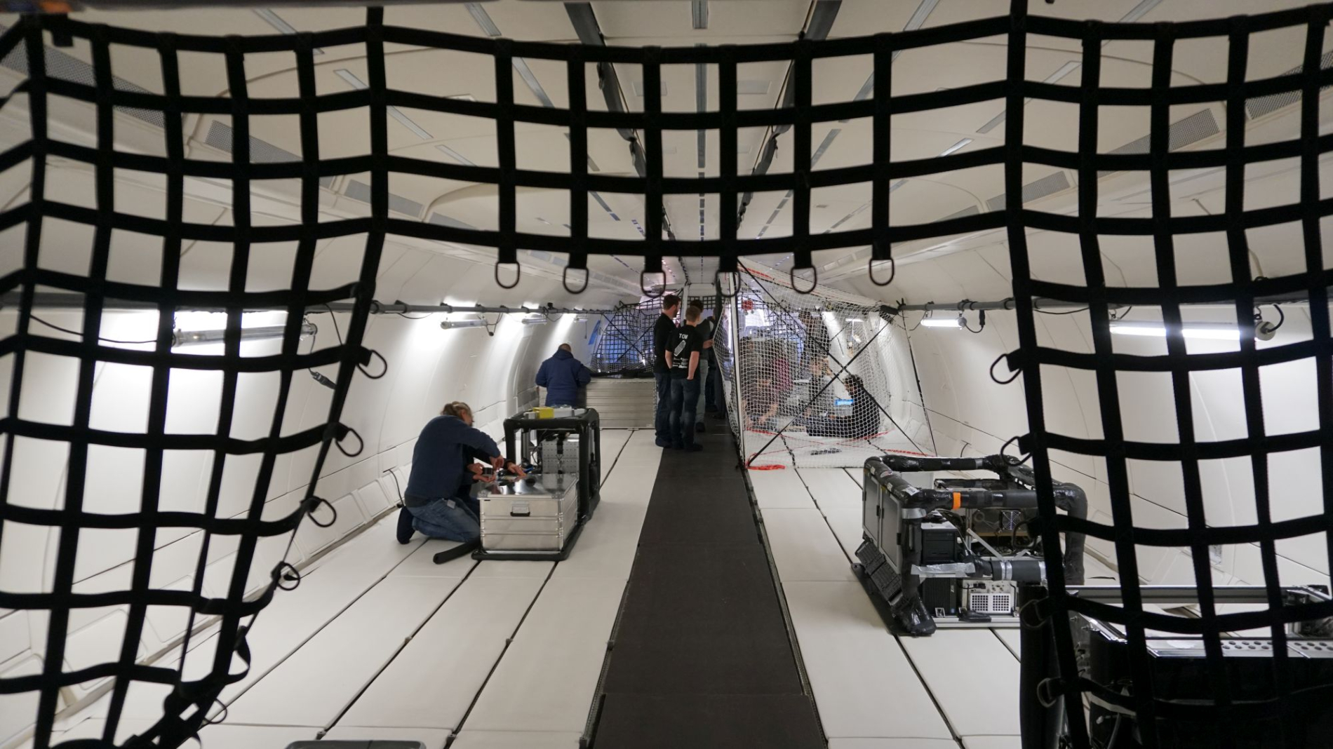 Pokład samolotu, na którym prowadzone będą eksperymenty podczas lotów parabolicznych