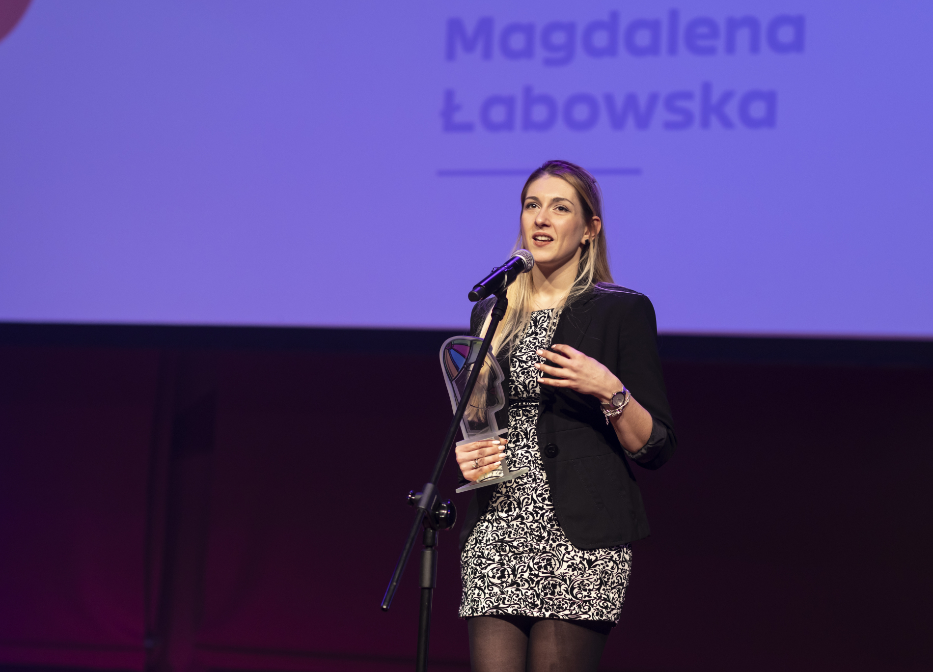 Magdalena Łabowska na gali Wrocławianka Roku fot. Tomasz Hałon