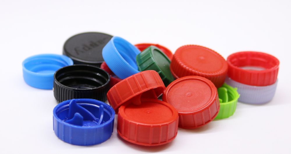plastic-screw-caps-2111253_1920.jpg