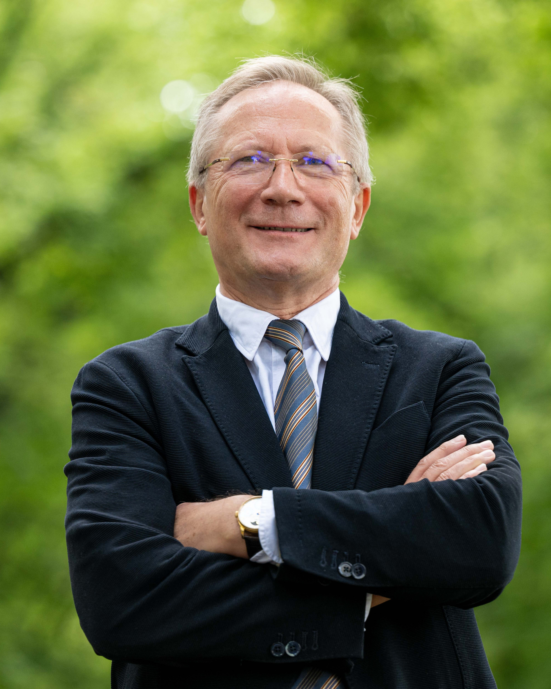 prof_waldemar_banasiak_pion.jpg