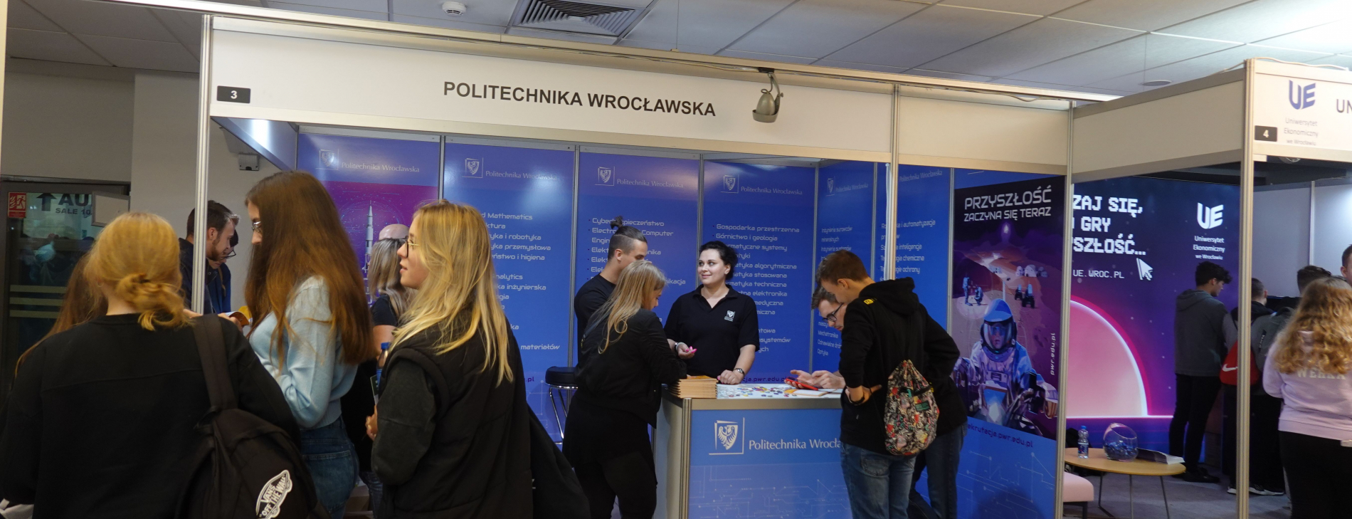Salon Maturzystow na PWr - zdjęcie