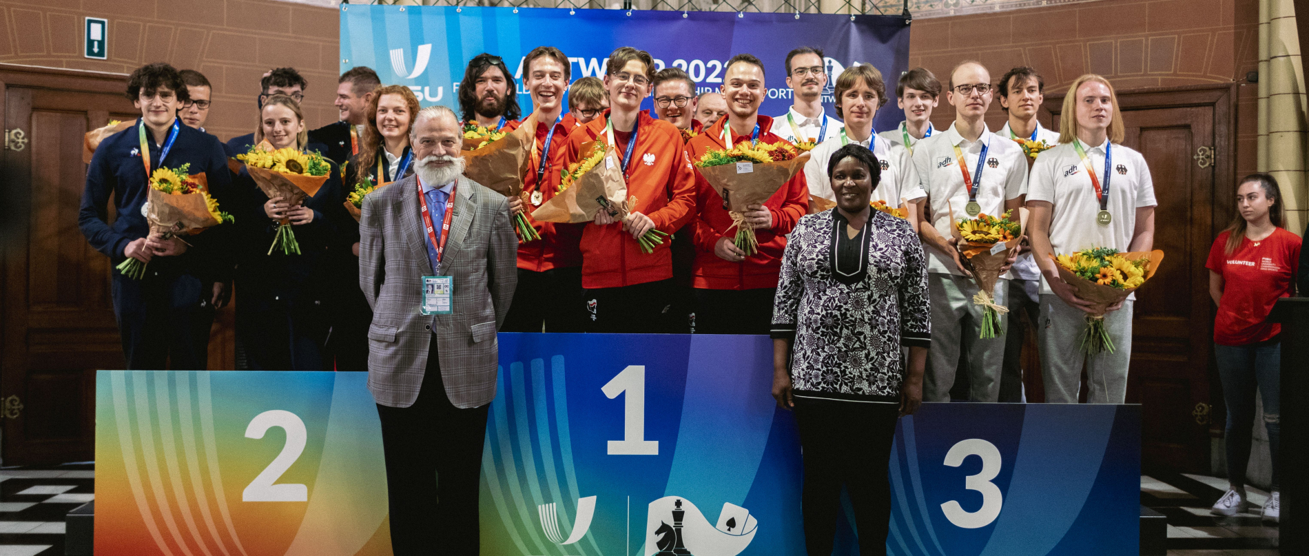 Wręczenie medali - fot. https://wucmindsports2022.com/