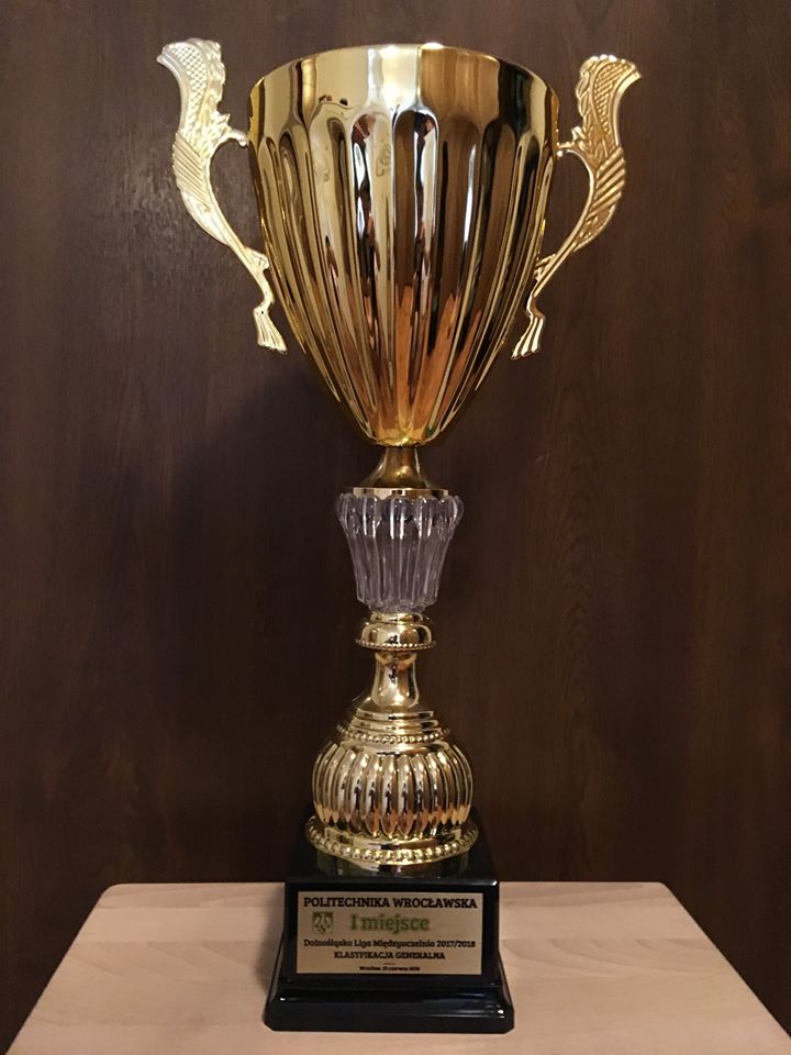 dlm2018_puchar.jpg