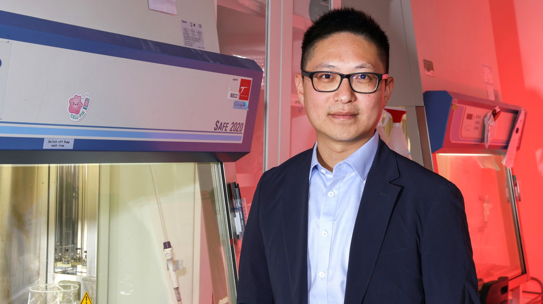 Photo of Prof. Li Tang